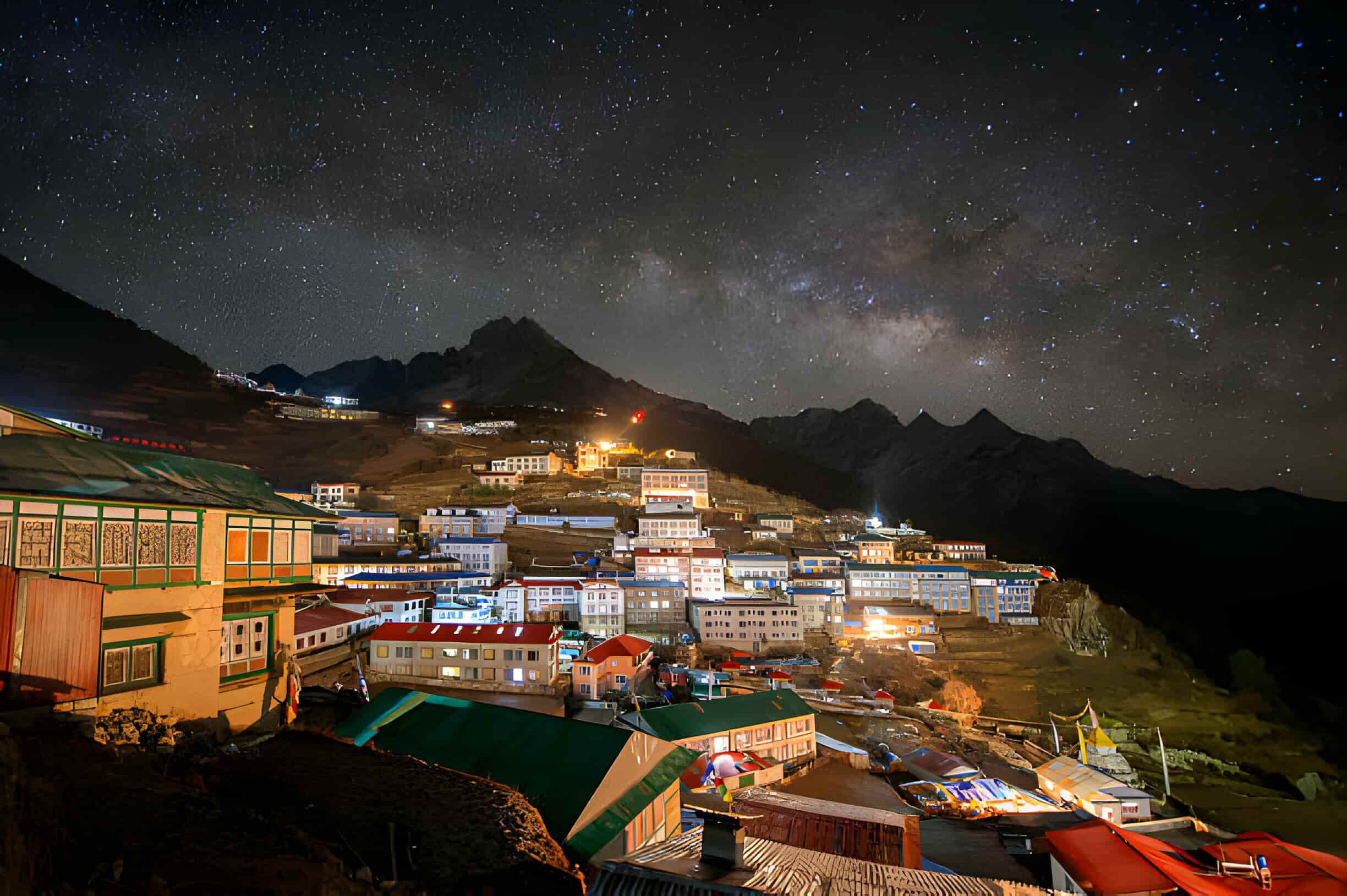 Night-View-Namche-Everest